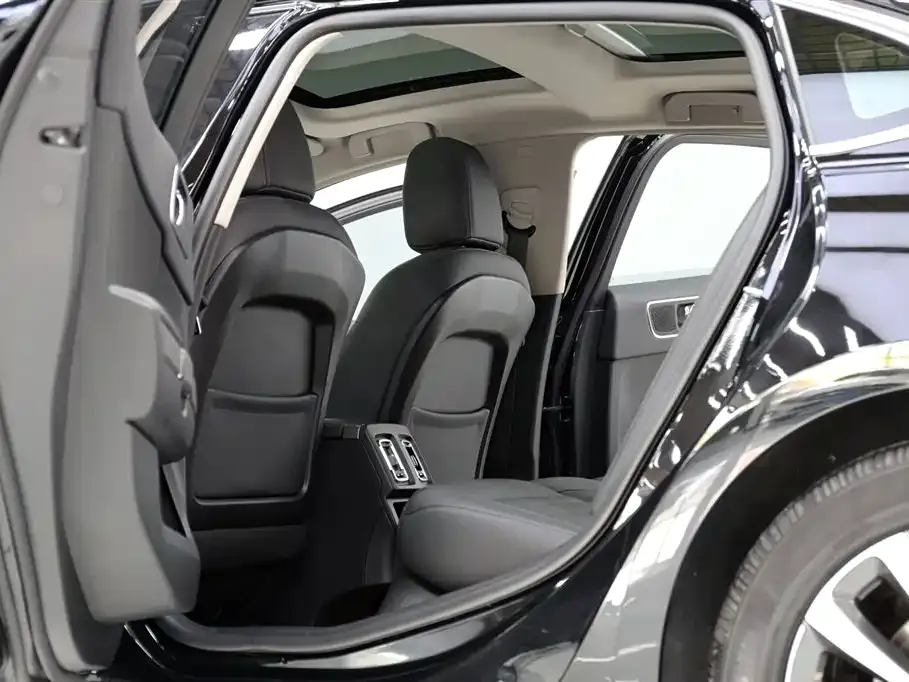 Citroen C6 2022 из CN, фото 5