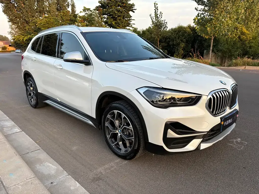 BMW X1 — фото 7