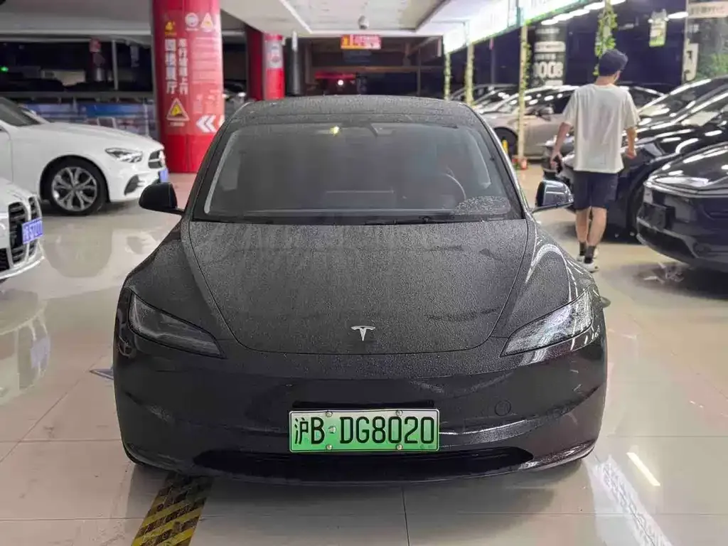 Tesla Model 3 — фото 6