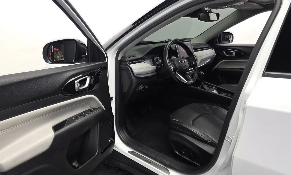 Jeep Compass 2022 из KR, фото 5