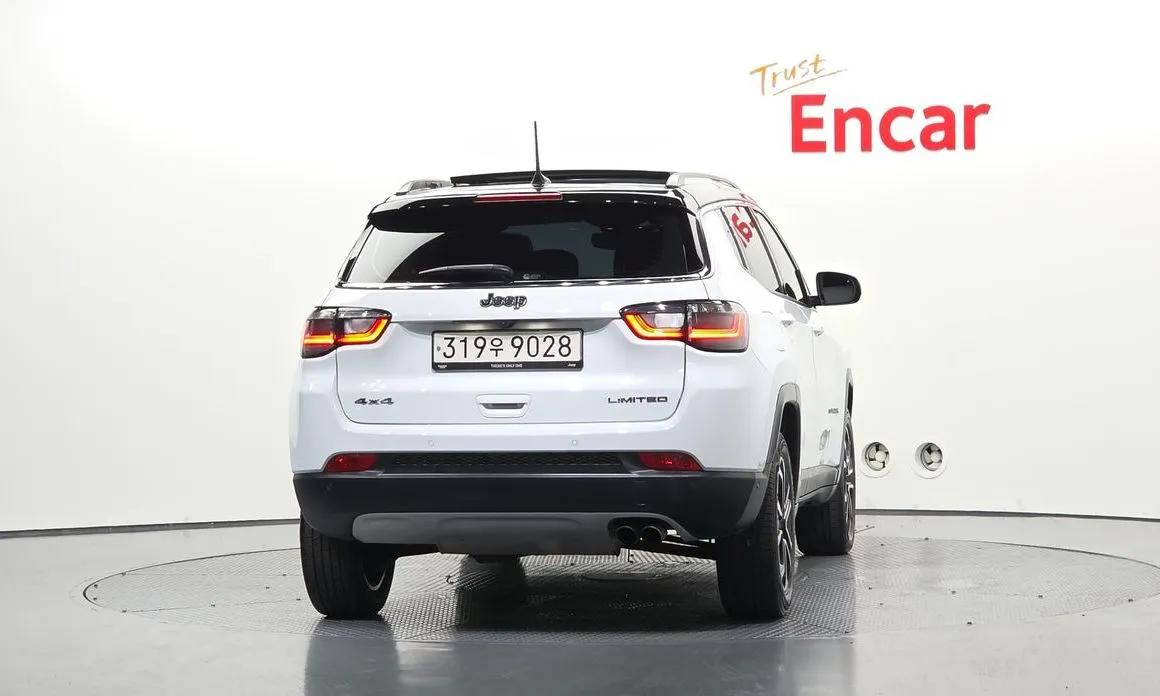 Jeep Compass 2022 из KR, фото 2