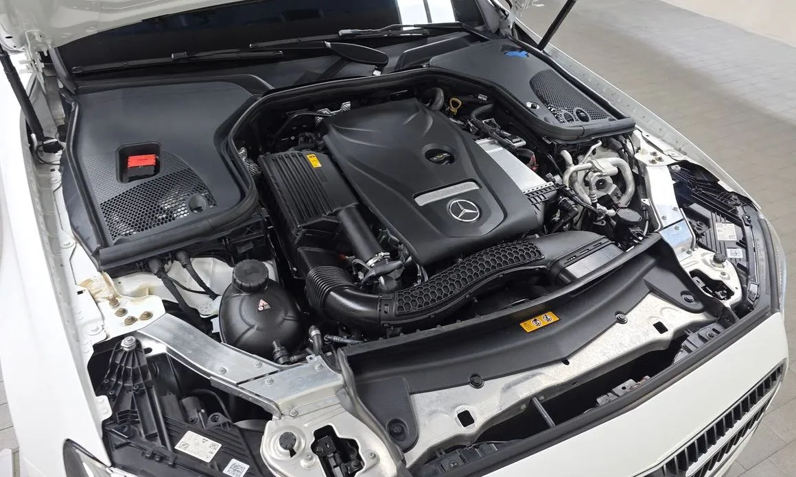 Mercedes-Benz E-Class 2023 из KR, фото 9