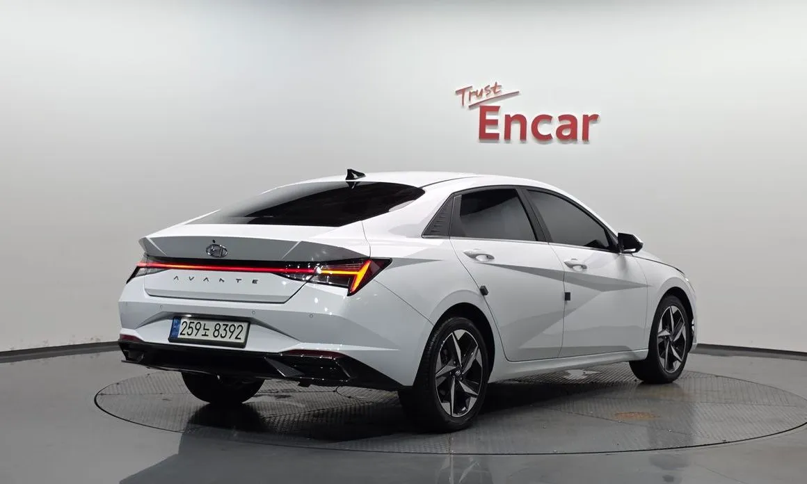 Hyundai AVANTE — фото 4