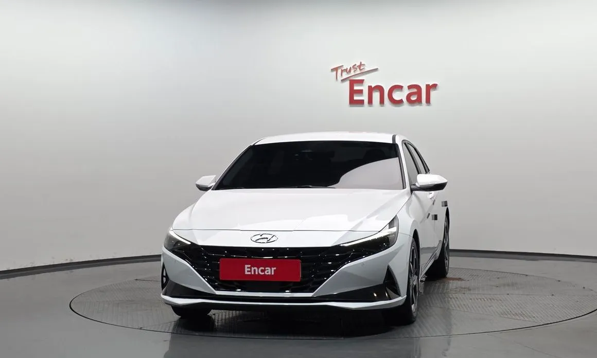 Hyundai AVANTE — фото 2