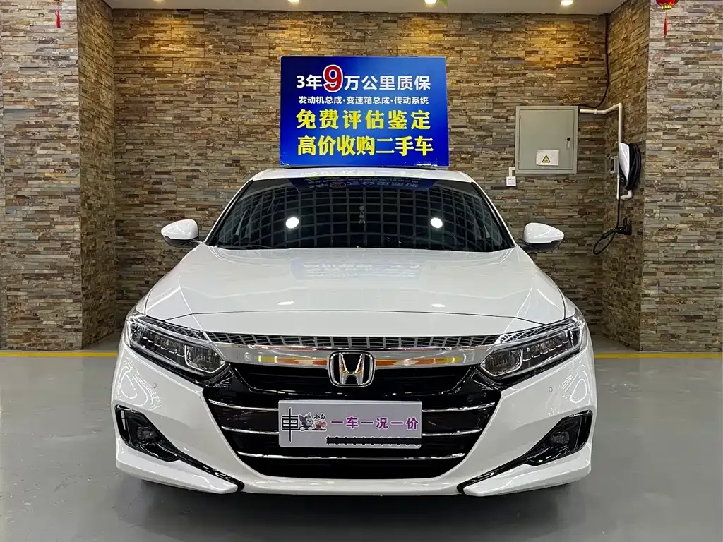 Honda Accord — фото 4