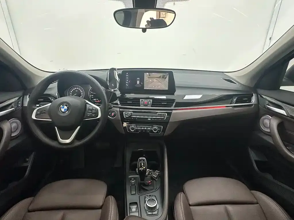 BMW X1 — фото 10