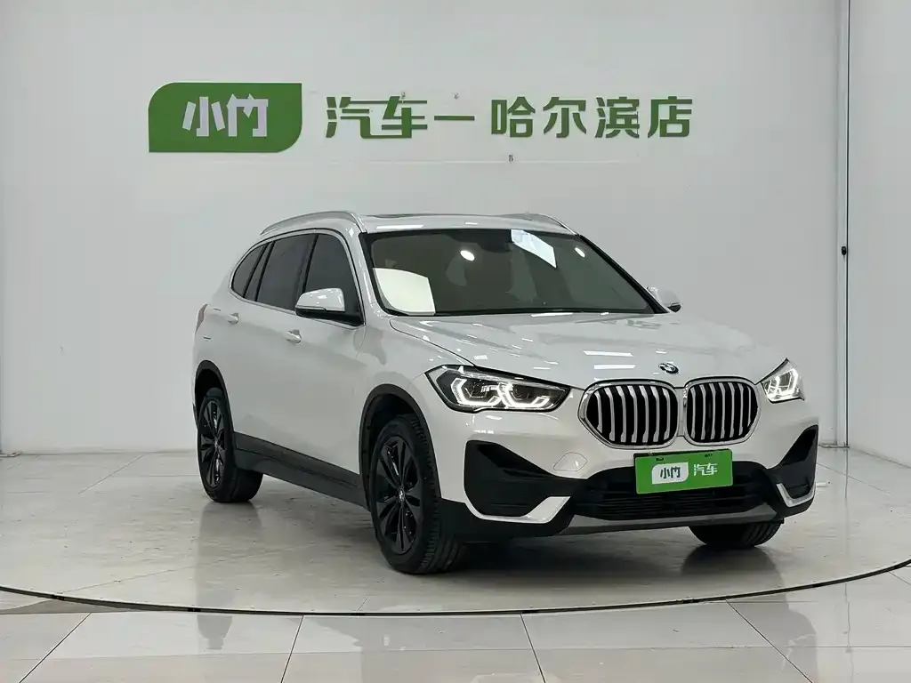 BMW X1 — фото 4