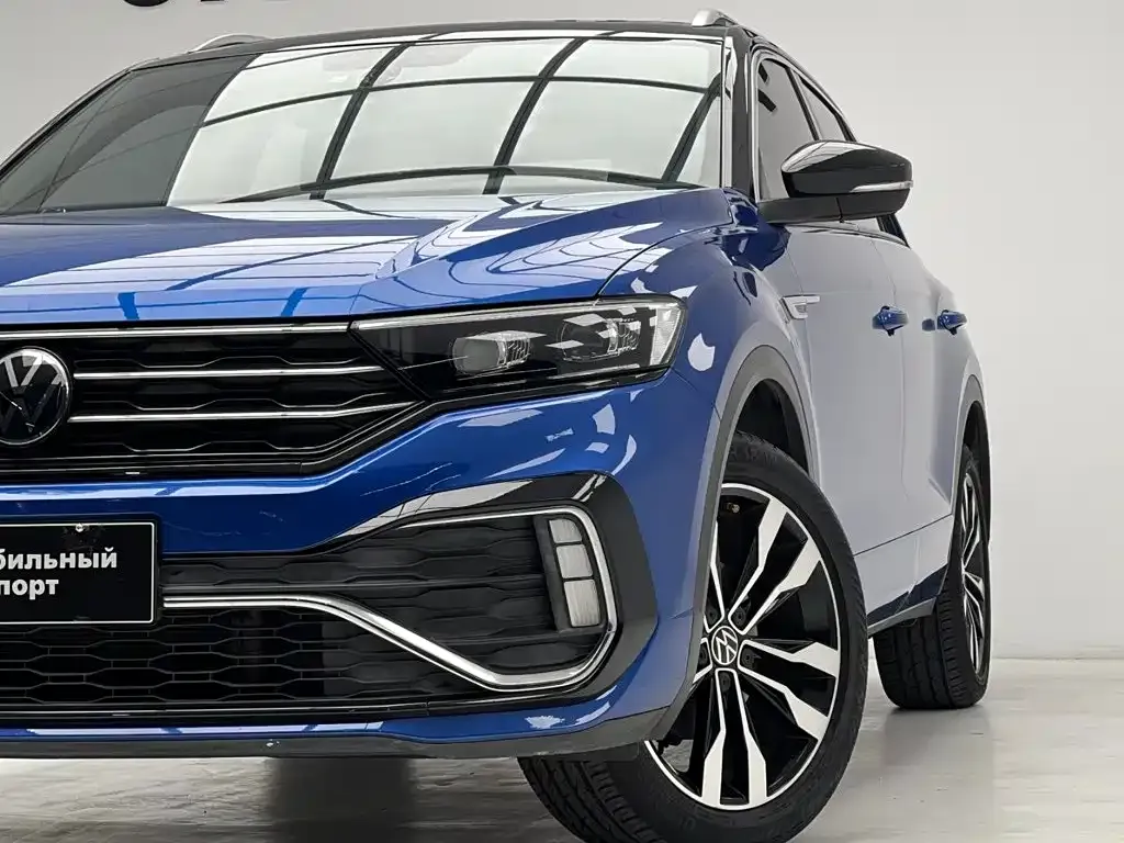 Volkswagen T-Roc — фото 4