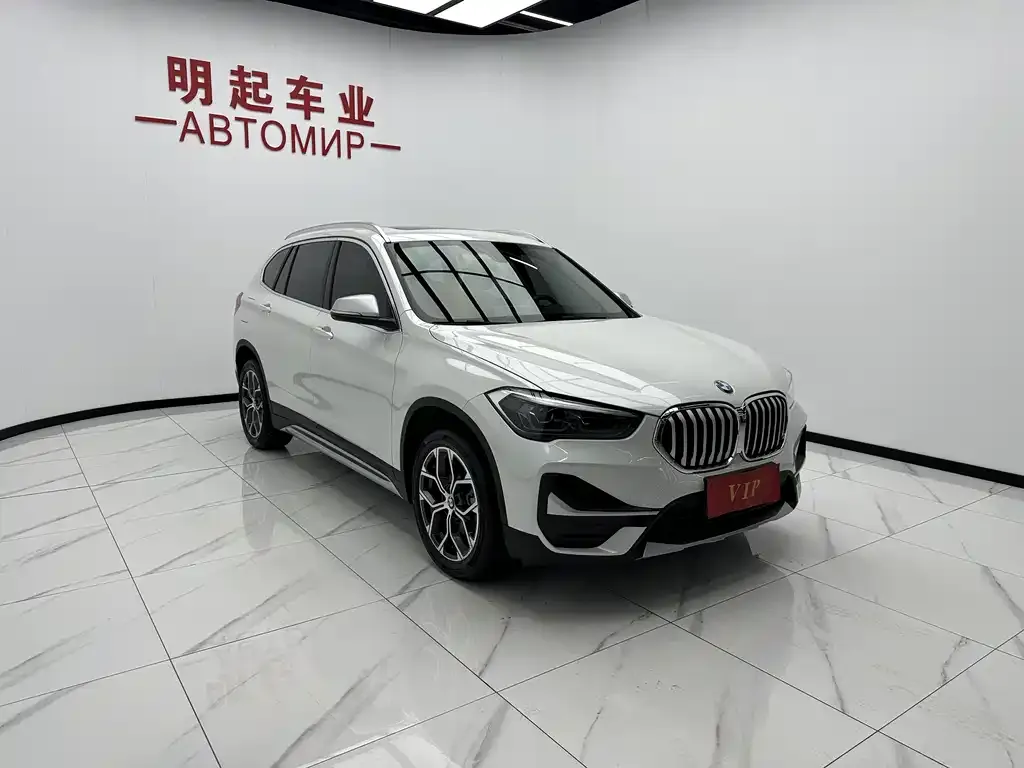 BMW X1 — фото 4