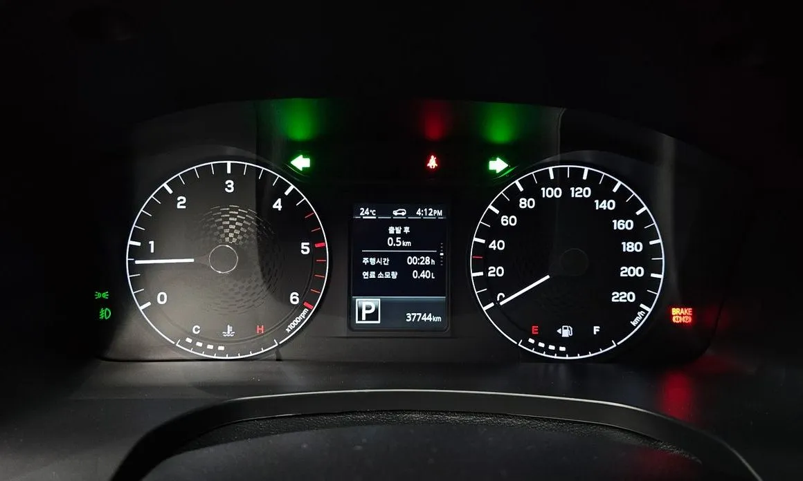 KG Mobility (Ssangyong) Rexton 2023 из KR, фото 3