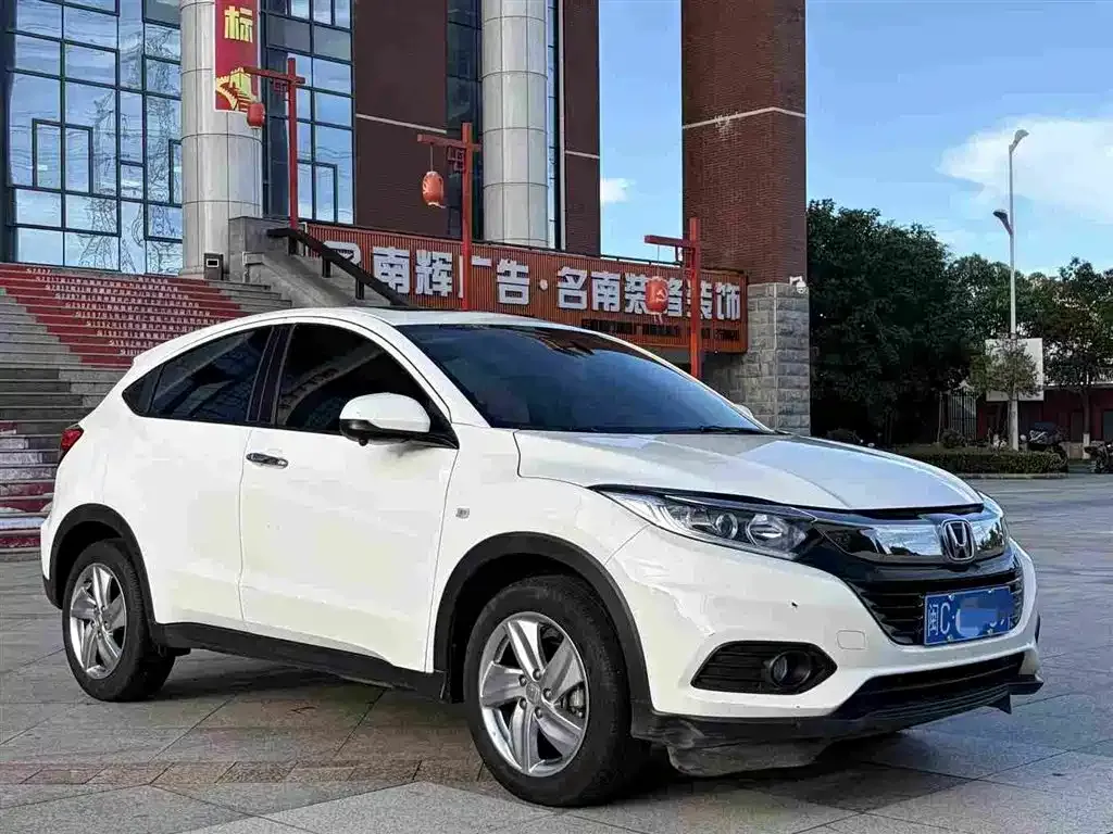 Honda Vezel — фото 7