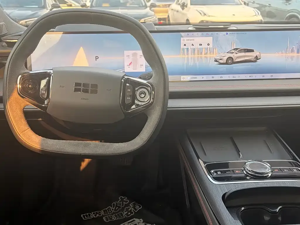 Geely Galaxy E8 2025 из CN, фото 4