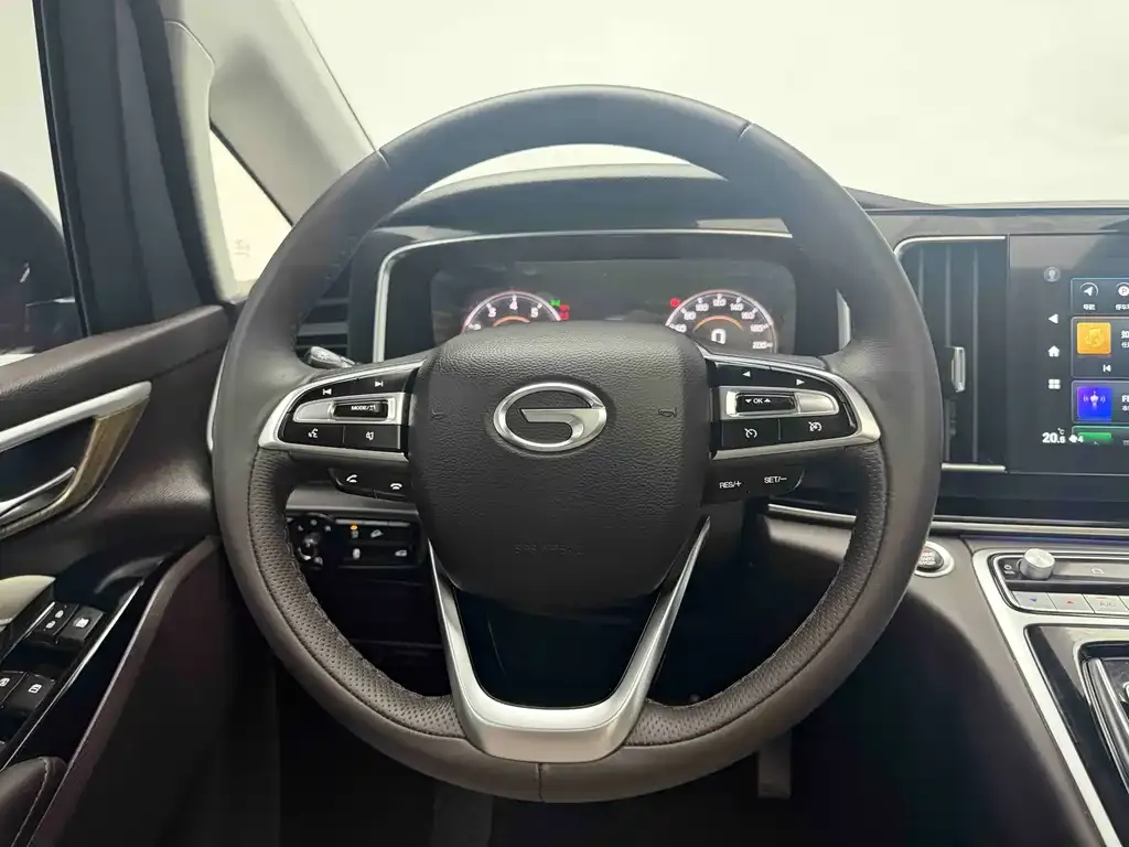 GAC Motor Trumpchi M8 — фото 7