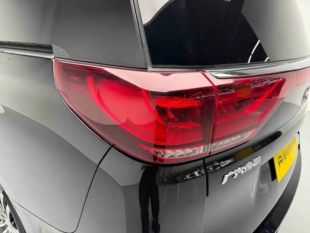 GAC Motor Trumpchi M8 — фото 9