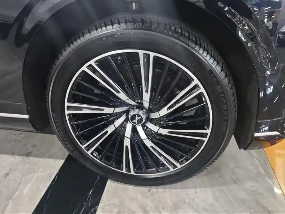 XPeng G9 2024 из CN, фото 7