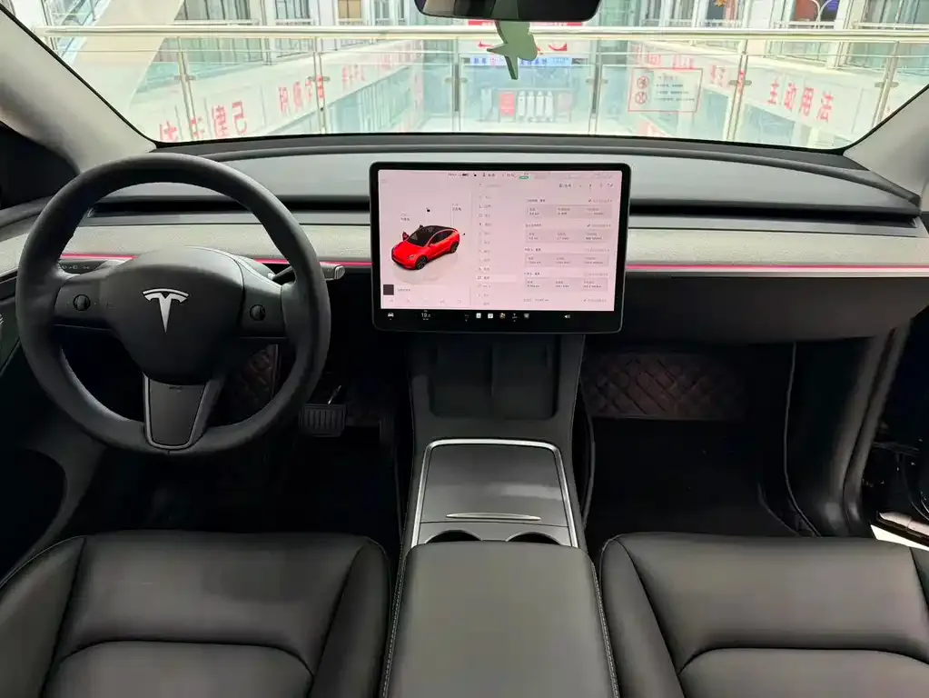 Tesla Model Y — фото 5