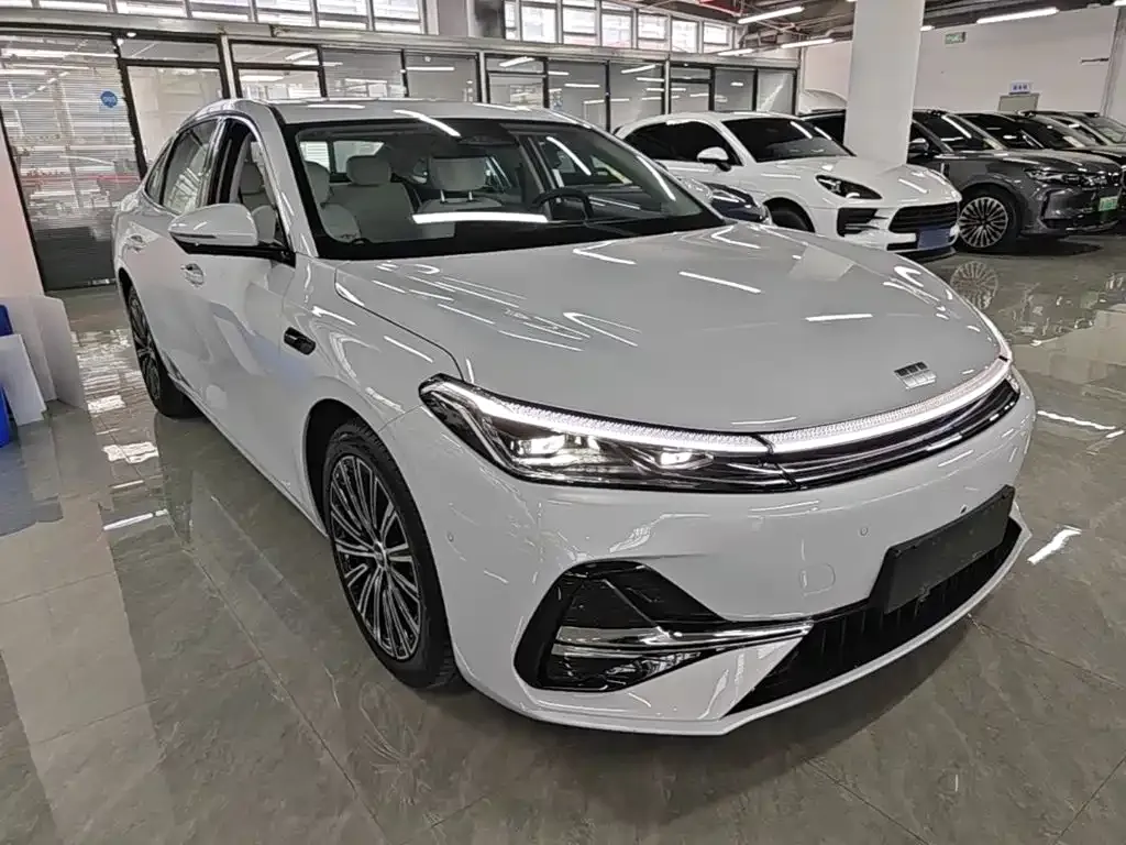 Geely 银河A7 EM — фото 3