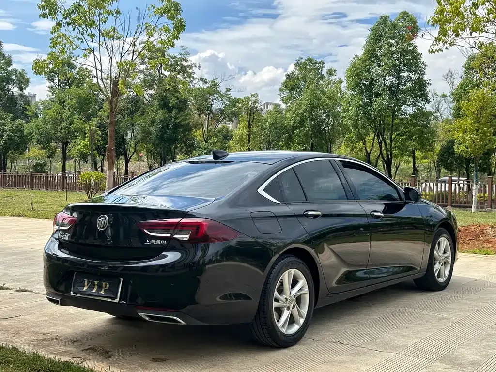 Buick Regal — фото 9
