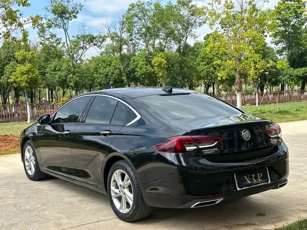 Buick Regal — фото 8