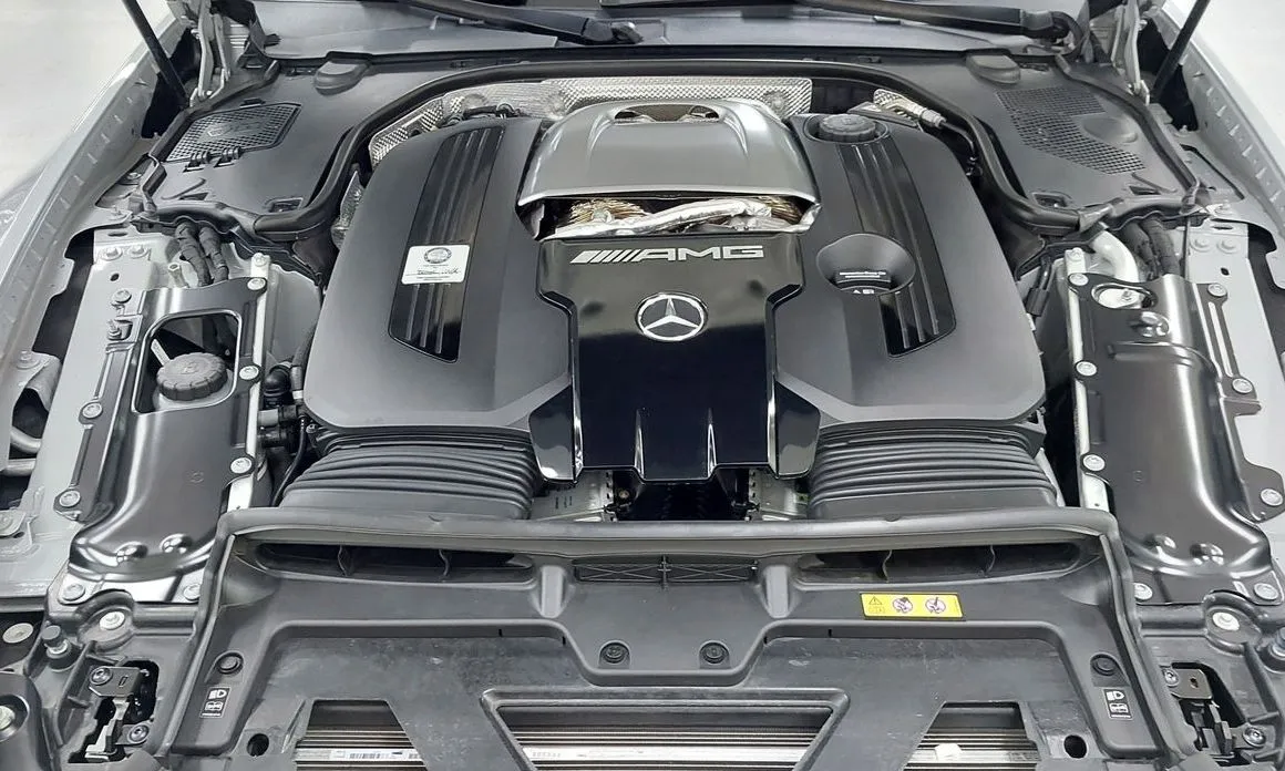 Mercedes-Benz SL-Class 2025 из KR, фото 6