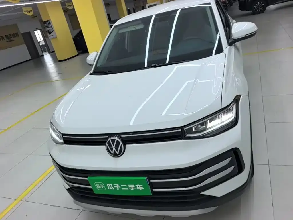 Volkswagen Tharu — фото 6