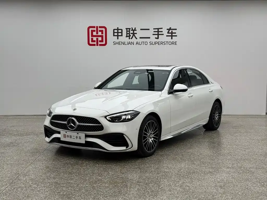 Mercedes-Benz C-Class — фото 1