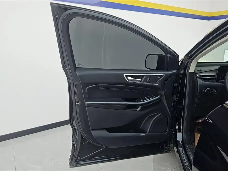 Ford Edge 2021 из CN, фото 4