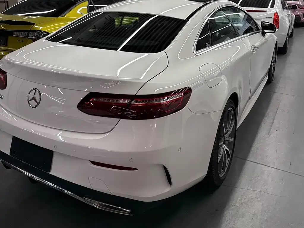 Mercedes-Benz E-Class (Import) — фото 9