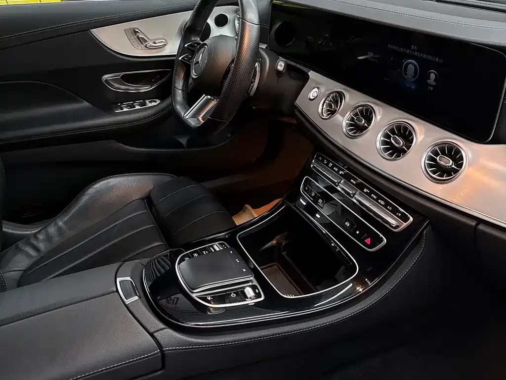 Mercedes-Benz E-Class (Import) — фото 6