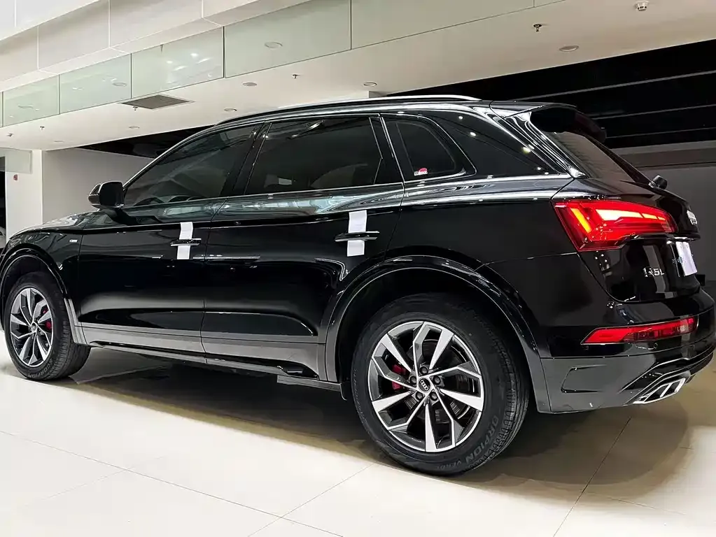 Audi Q5L 2024 из CN, фото 8