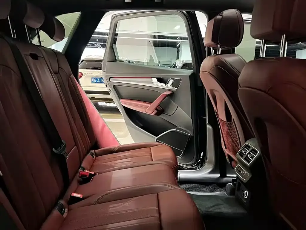 Audi Q5L 2024 из CN, фото 3