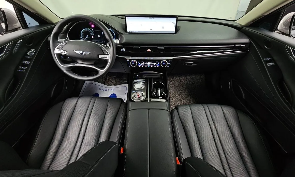 Genesis G80 — фото 10