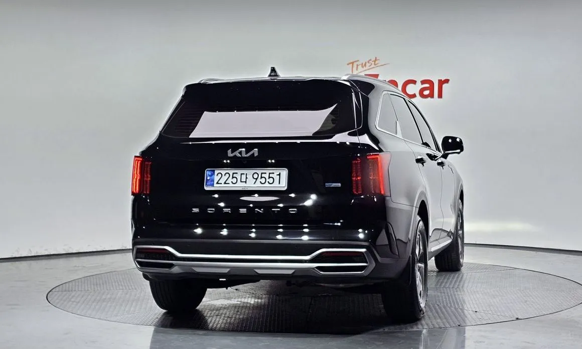 Kia Sorento — фото 4