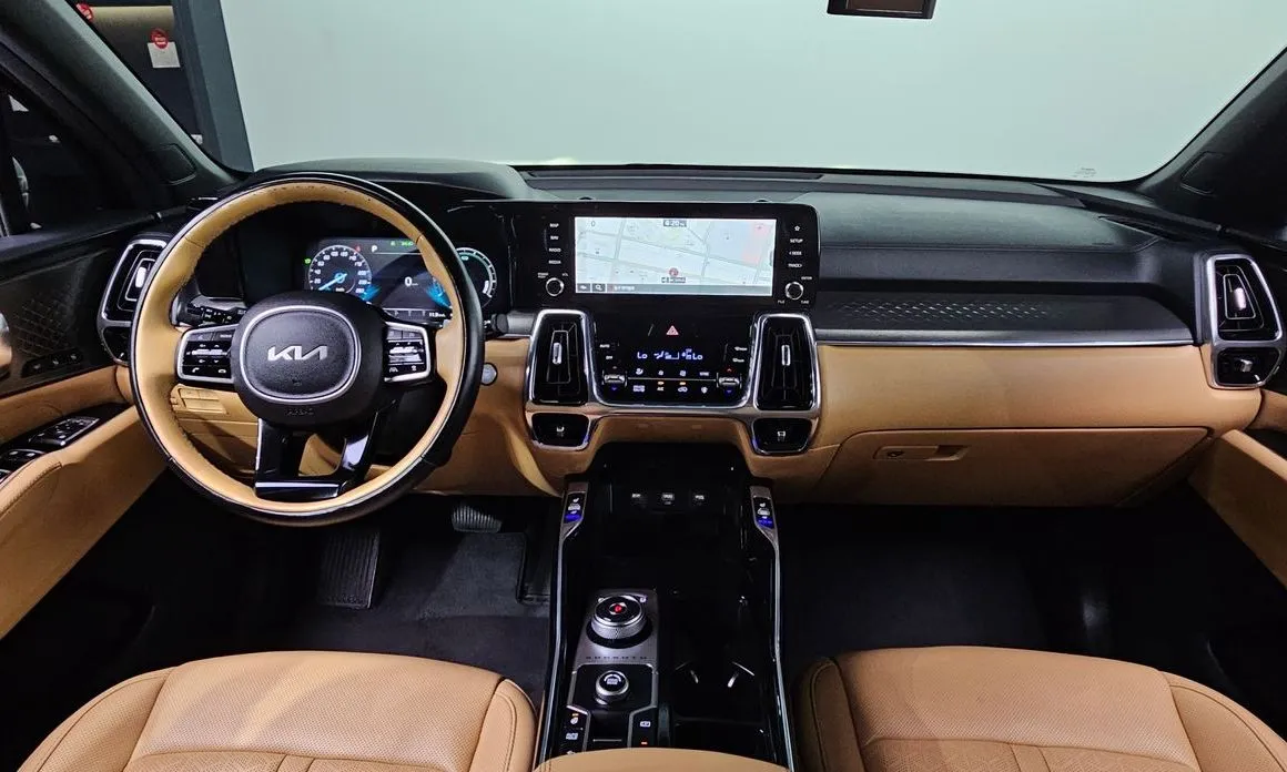 Kia Sorento — фото 10