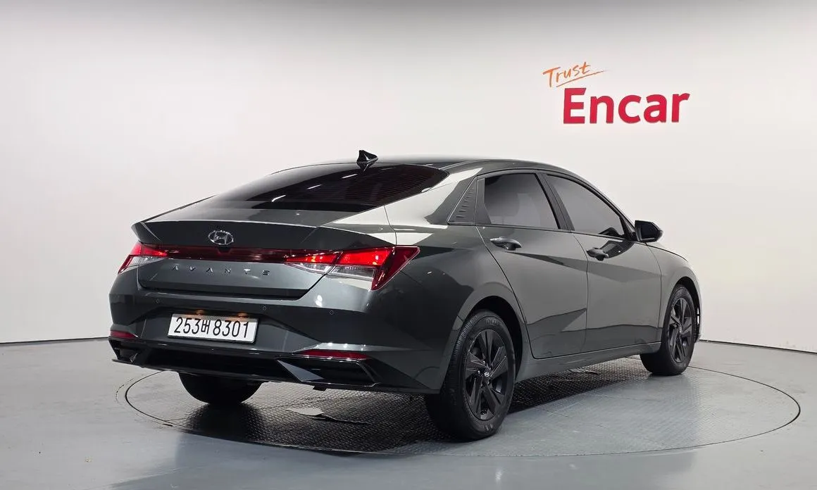Hyundai AVANTE — фото 2