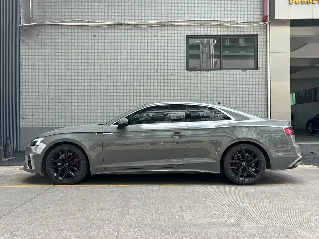 Audi A5 (Import) — фото 3