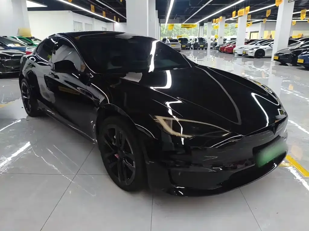 Tesla Model S — фото 7