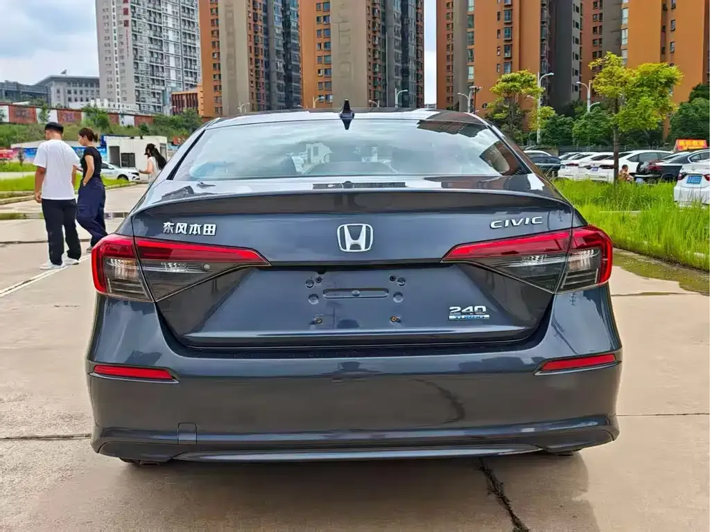 Honda Civic — фото 5