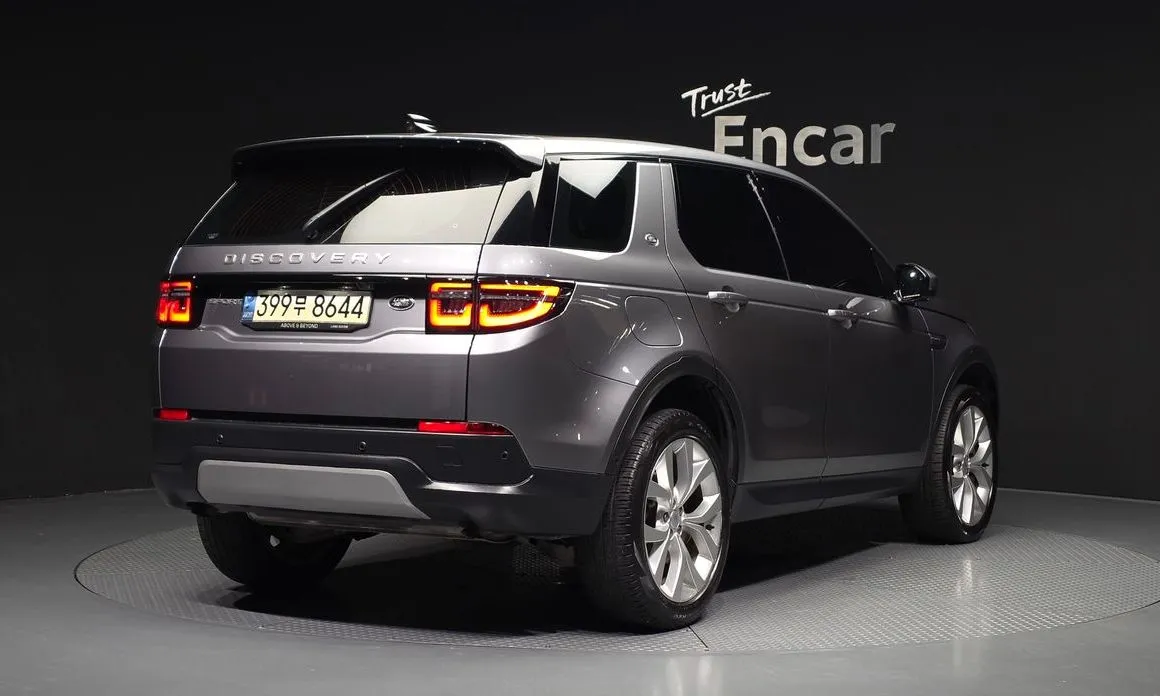 Land Rover Discovery Sport — фото 7
