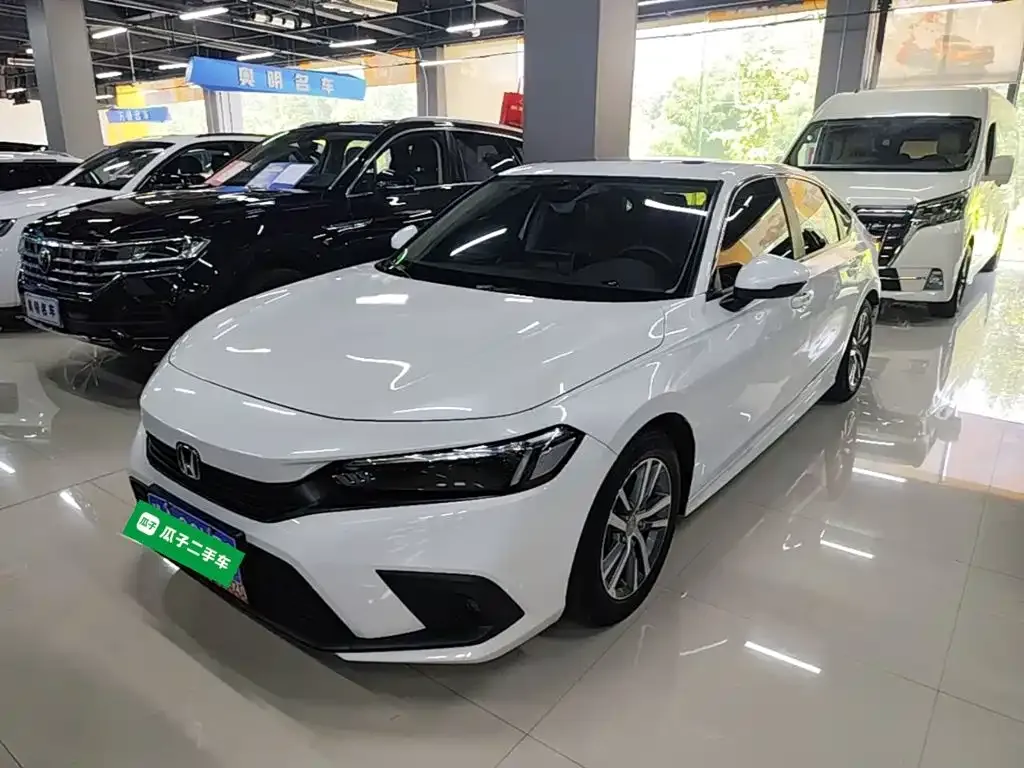 Honda Civic — фото 1