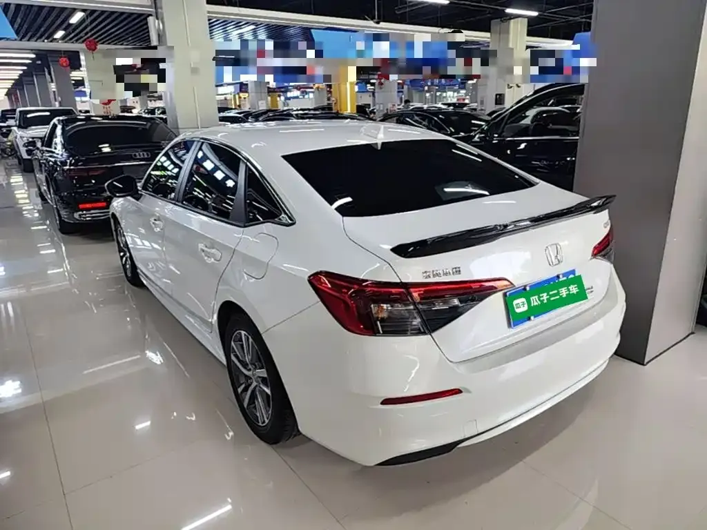 Honda Civic — фото 8