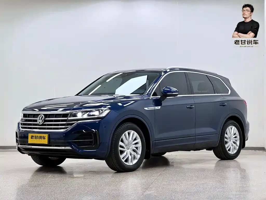 Volkswagen Touareg — фото 2