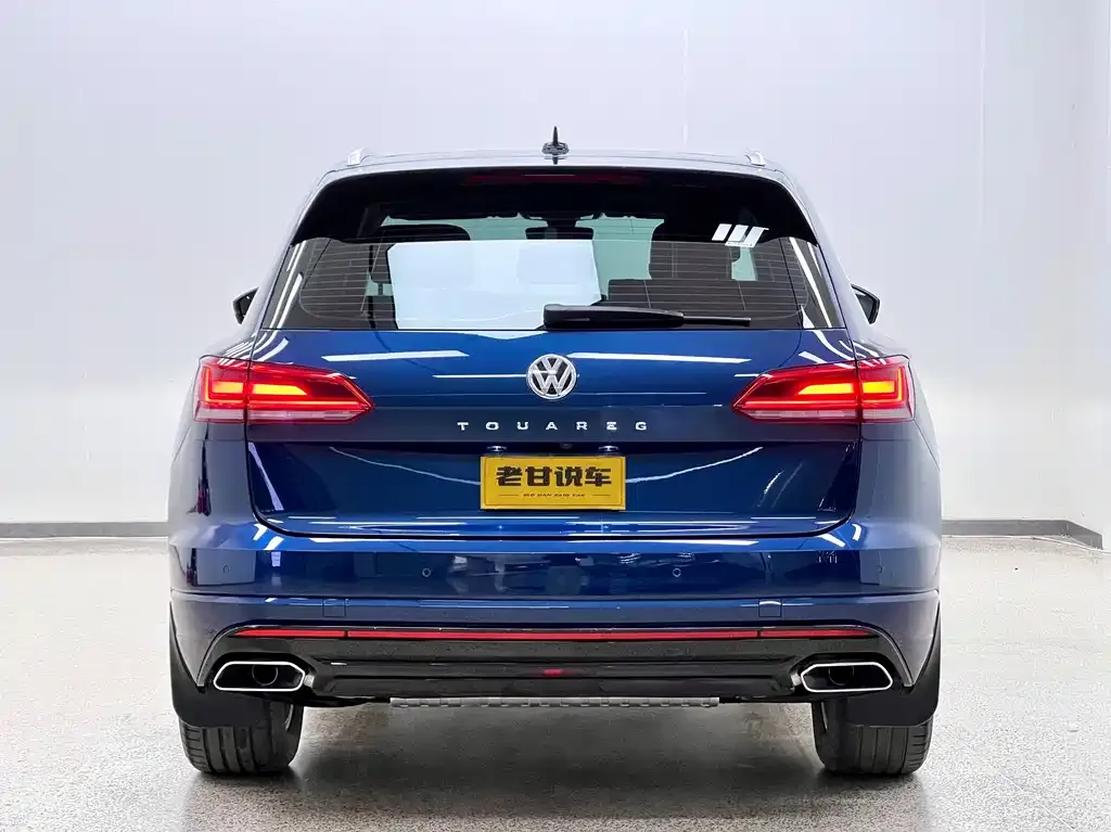 Volkswagen Touareg — фото 4