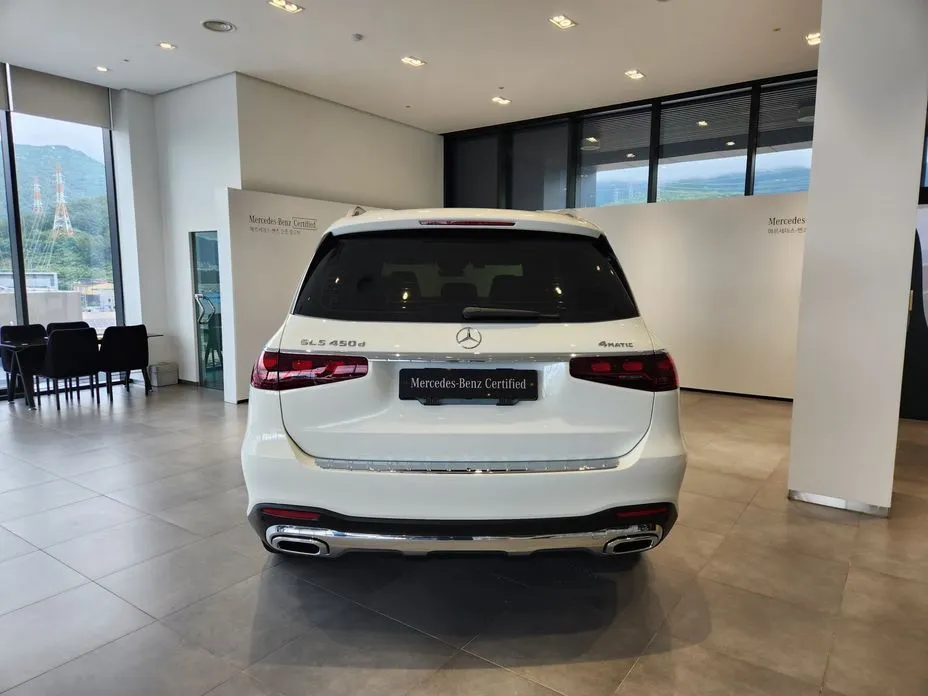 Mercedes-Benz GLS-Class — фото 6