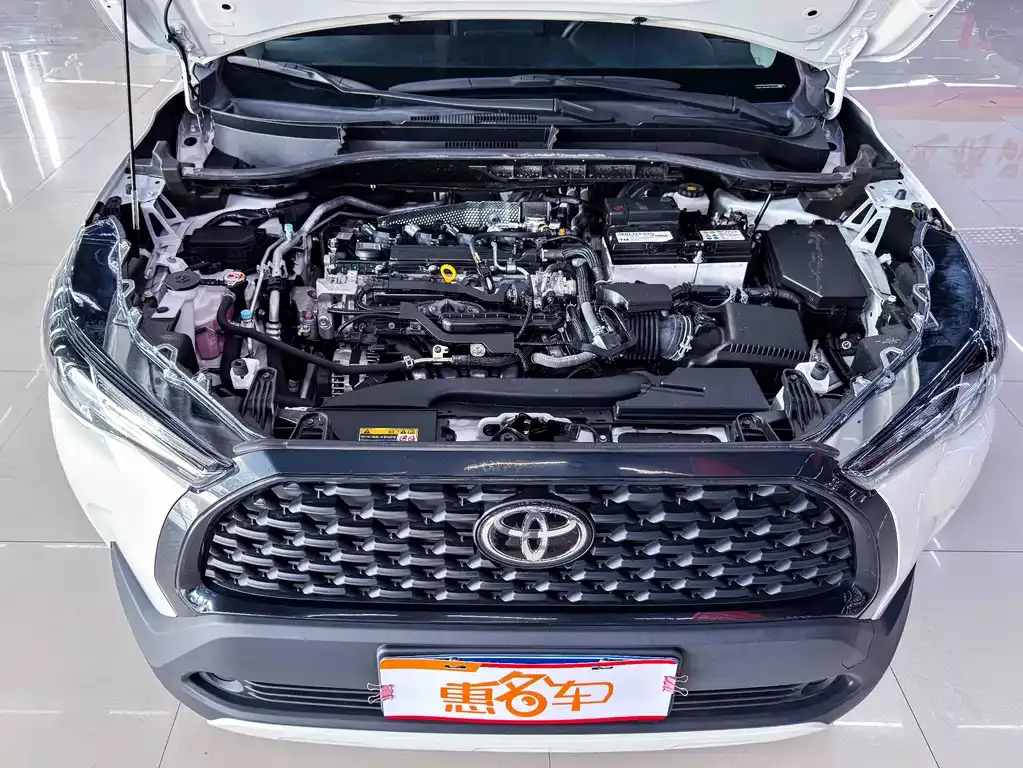Toyota Corolla Cross — фото 10