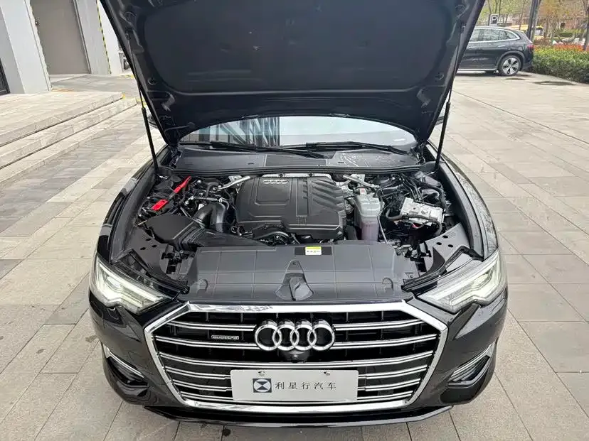 Audi A6L — фото 4