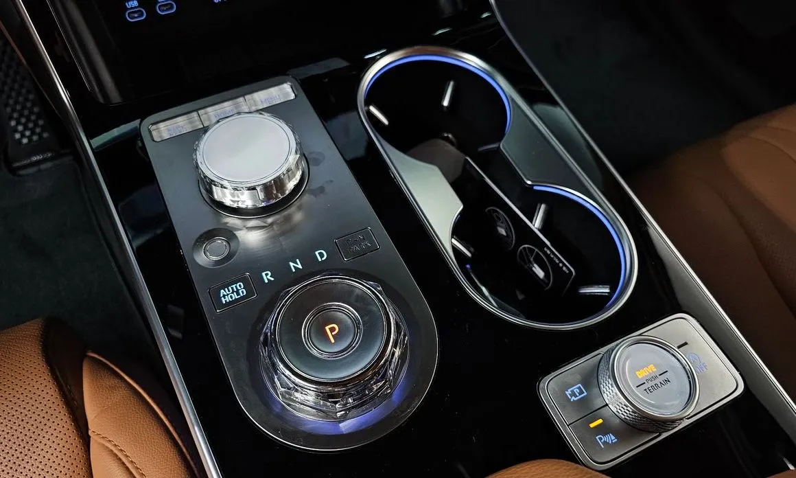 Genesis GV80 — фото 10