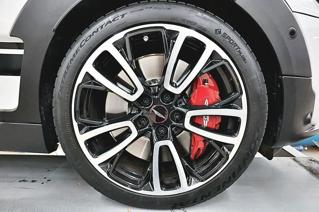 Mini Clubman 2023 из KR, фото 5