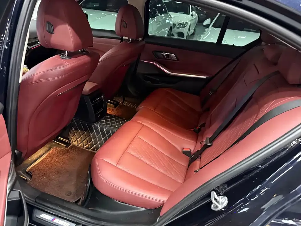 BMW 3 Series 2022 из CN, фото 10