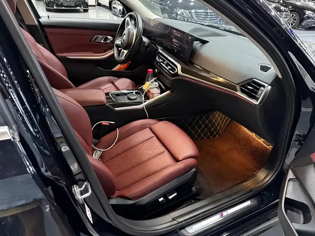 BMW 3 Series 2022 из CN, фото 5